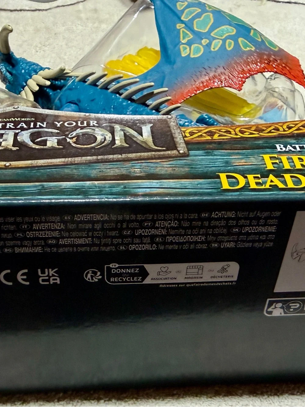 DreamWorks Dragons Battle Dragons Fire Blast Deadly Nadder 10-inch Action Figure